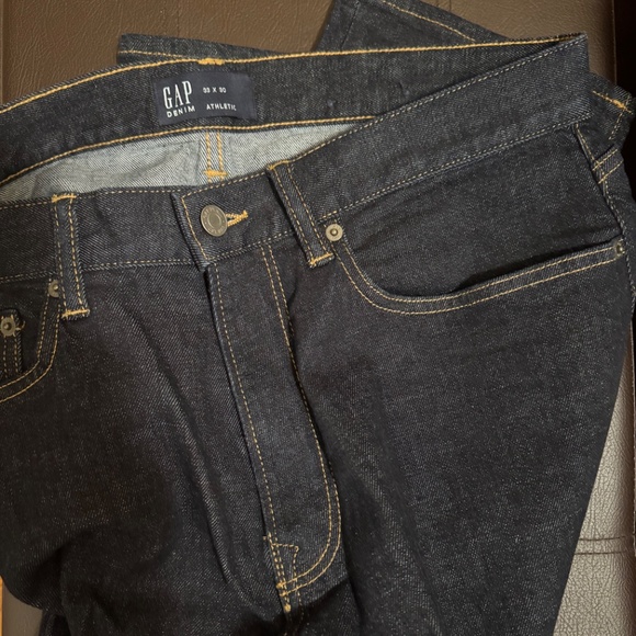 Men's Dark Blue Jeans (33x30) - Athletic Fit from Gap - Picture 6 of 6